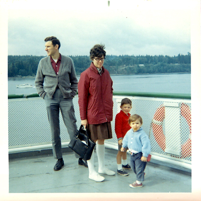 scan0129 Gene, Martha, Jeff, KirstenNester 9-1-68